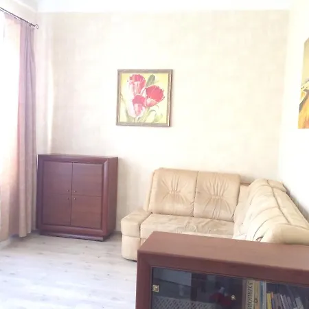 2-kh Kom-ia Kvartira V Tsentre Odessy Apartamento *