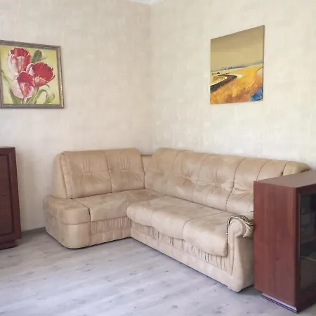 2-kh Kom-ia Kvartira V Tsentre Odessy Odesa