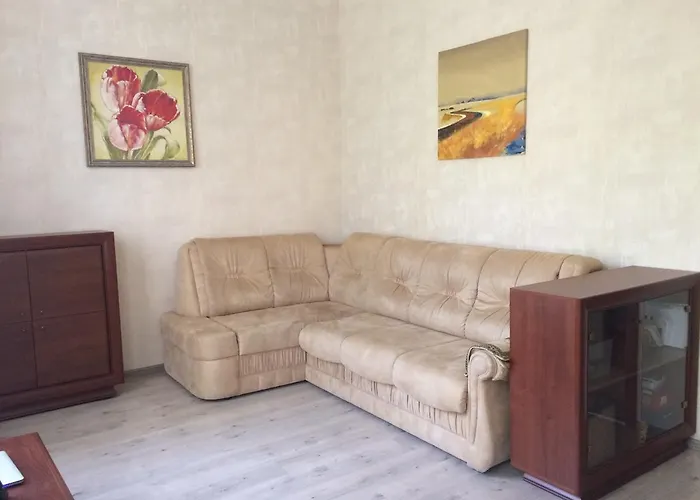 2-kh Kom-ia Kvartira V Tsentre Odessy Odessa